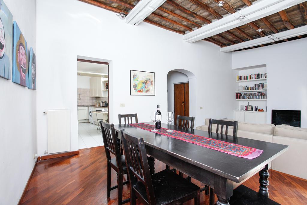 Pantheon Square Family Apartment Рим Екстер'єр фото