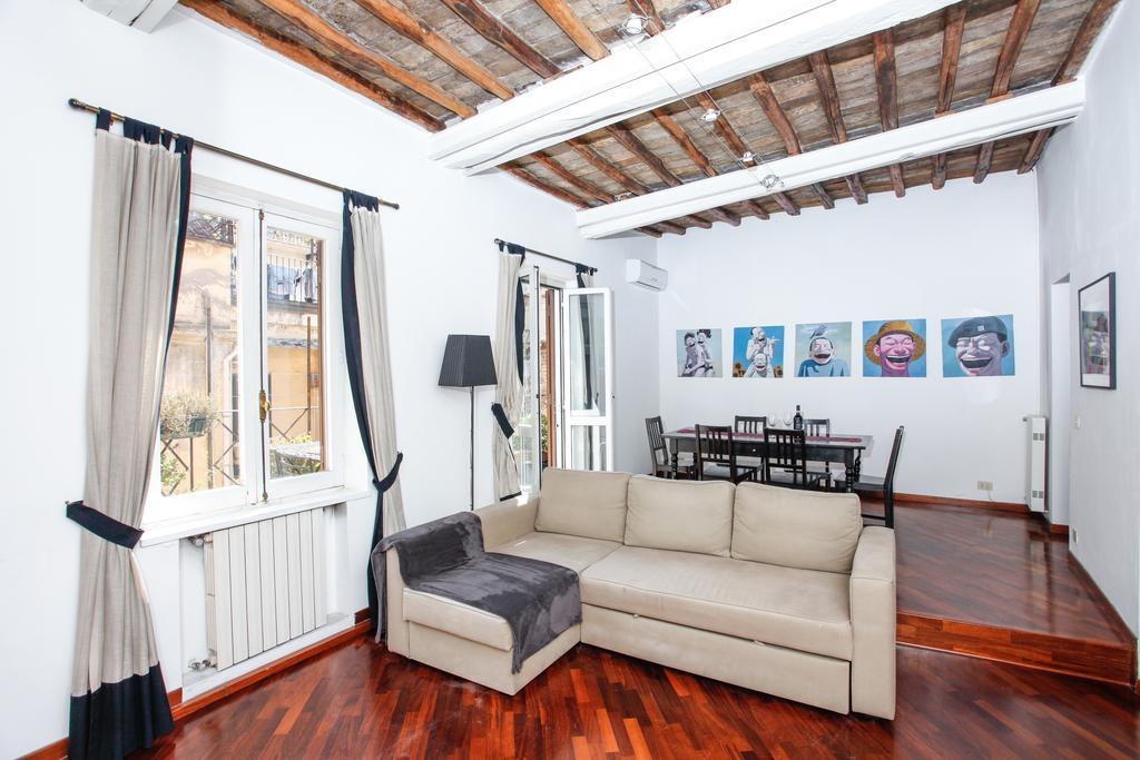 Pantheon Square Family Apartment Рим Екстер'єр фото