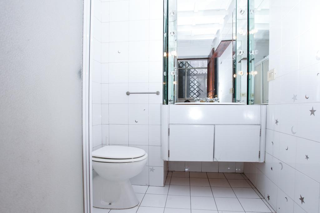 Pantheon Square Family Apartment Рим Екстер'єр фото
